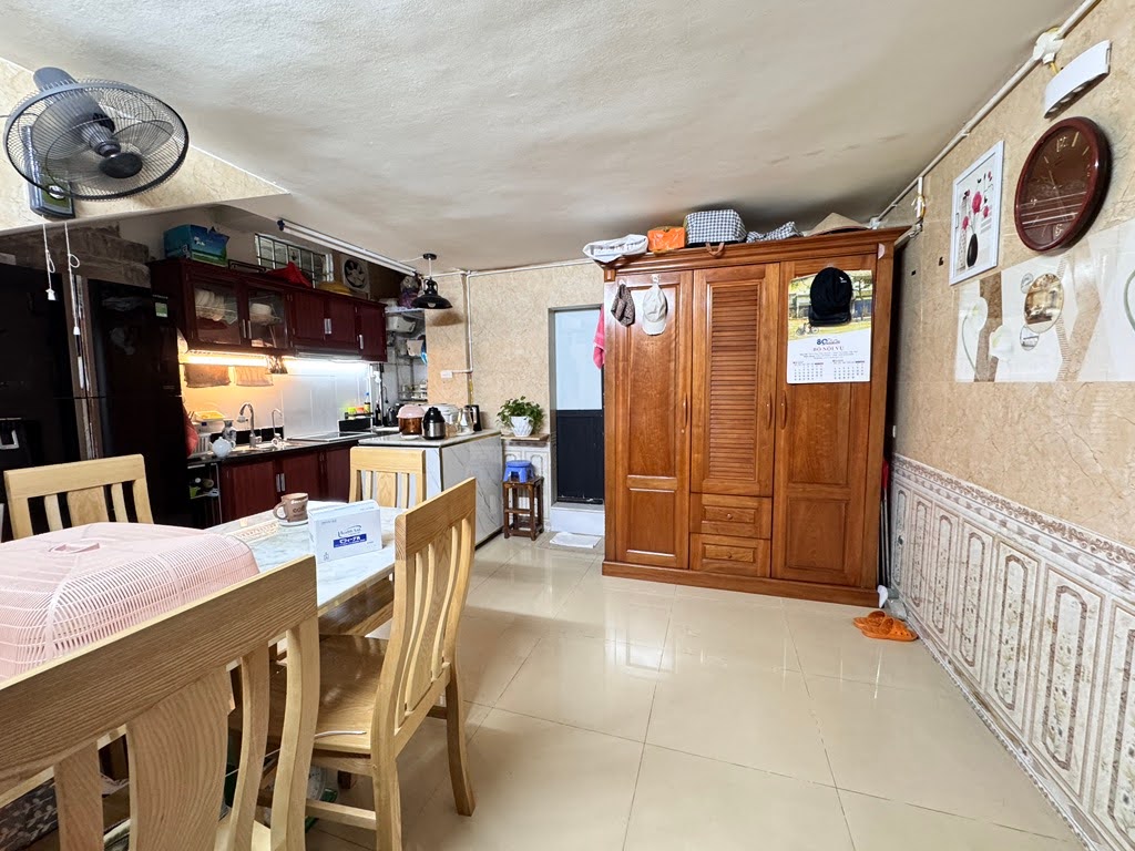 BÁN NHÀ TT 2 TẦNG, 100M2, - NGÃ TƯ SỞ - ĐỐNG ĐA - GIÁ 4 TỶ - SỔ ĐỎ - Ảnh chính